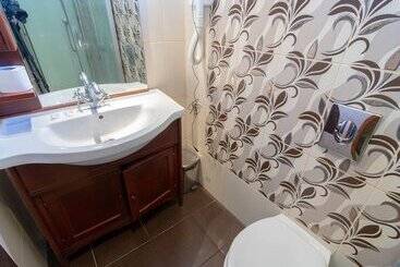 پانسیون Fener Guest House