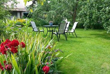 پانسیون Piibelehe Guest Accommodation