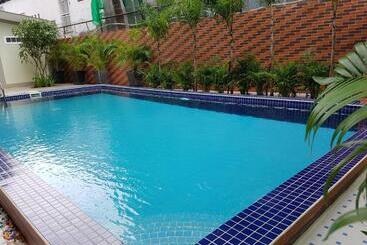 پانسیون Smiley's Guesthouse
