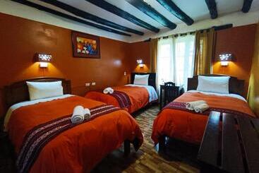 هاستل Wayras Hostal