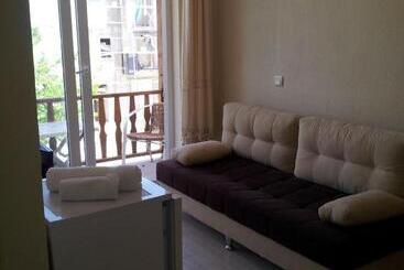 Aydeniz Apart