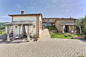 Casa Vacanze La Porta