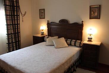 هتل Casa Das Leiras