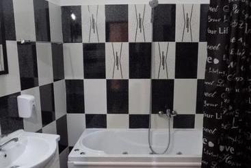 Pensiunea Red Rose Apartments