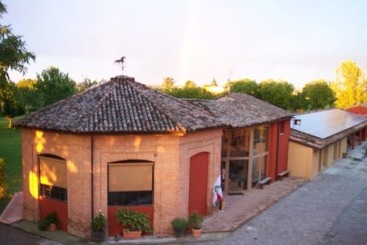 هتل Agriturismo Battibue