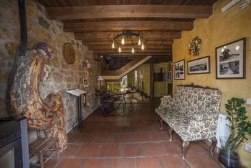 پانسیون La Casona Del Herrero