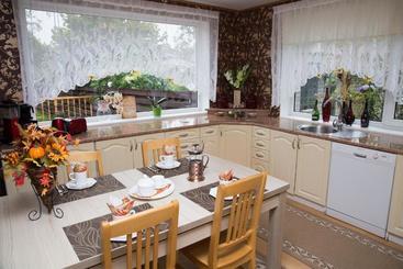 پانسیون Muru Guesthouse