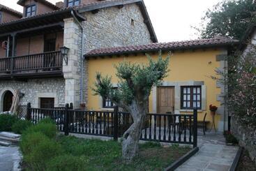 پانسیون Trisileja En Posada La Busta