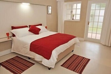 پانسیون Elgin Valley Inn