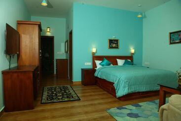 پانسیون Zenha Resorts