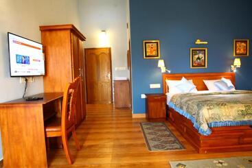 پانسیون Zenha Resorts