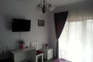 Pensiunea Kenza