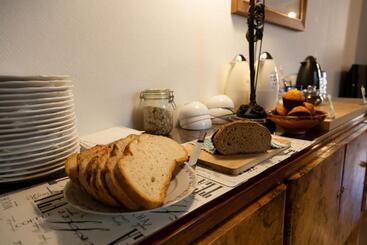 Pensió 1900 B&b Terrassa