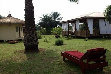 پانسیون Eden Lodge Kribi