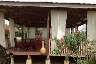 پانسیون Eden Lodge Kribi