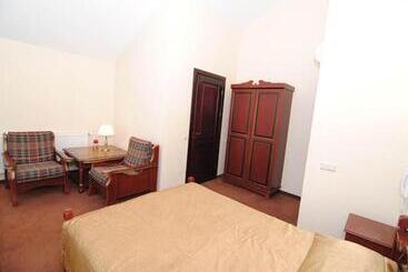 پانسیون Guest House Lotus