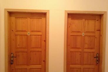 پانسیون Guest Rooms Toni & Miro