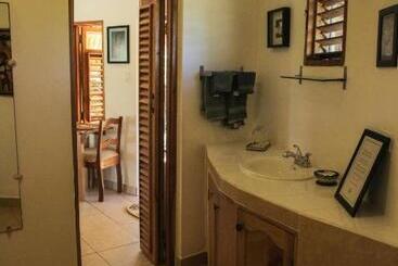 پانسیون Kudehya Guesthouse
