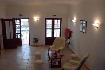پانسیون Patio Das Margaridas