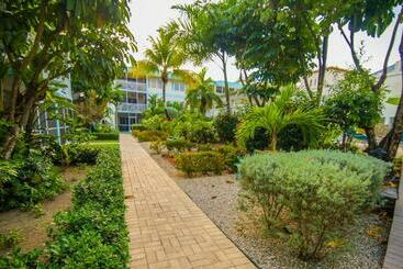 Seven Mile Beach Resort