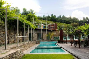 هتل Vila Marim Country Houses