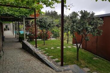هتل Vila Marim Country Houses