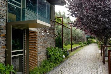 هتل Vila Marim Country Houses