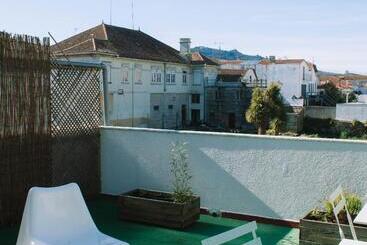 پانسیون Arca Nova Guest House & Hostel Caminha