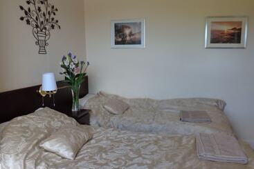 پانسیون Cedars Guesthouse