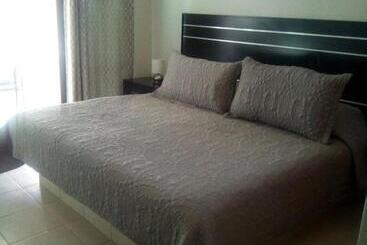 شقة فندقية Y Suites Los Encantos