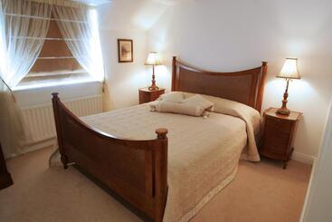 پانسیون Heatons Guesthouse