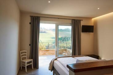 ホテル Agriturismo Alba Del Borgo