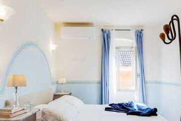 هتل Agriturismo Uliveto Saglietto
