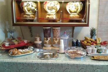 پانسیون Olimpo Palace Affittacamere