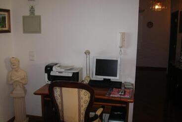 پانسیون Residencia Ana
