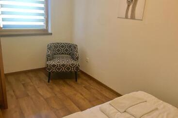 پانسیون Apartman Diófa