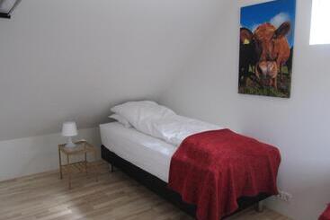 پانسیون Grand Inn Bar And Bed