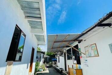 پانسیون Hostal Darwin B&b