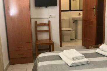 پانسیون Ochomin Hostel