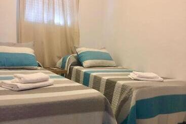 پانسیون Ochomin Hostel