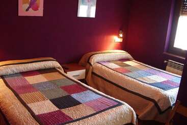 بنسيون Hospedaje Senda Del Huerna