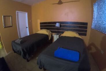 پانسیون Labrish Guest House