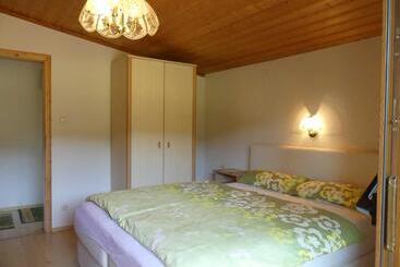 Pension Holzerstube