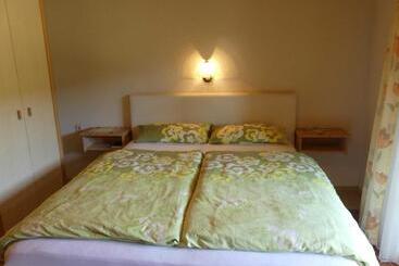 Pension Holzerstube