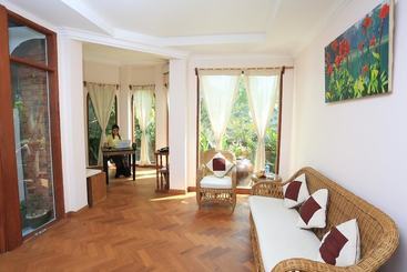 هاستل Mango Hill Inn