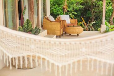 هاستل Sunhouse, Mandala Village