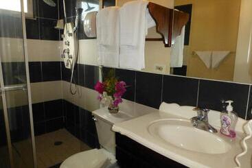 پانسیون Guest House Villa Mishkan