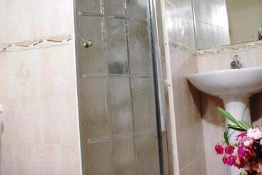 پانسیون Guest House Villa Mishkan