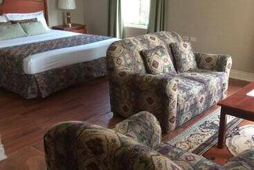 پانسیون Guest House Villa Mishkan