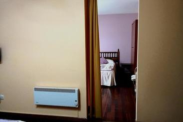 پانسیون Residencia Derby